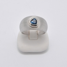 Ezüst gyűrű (Ag68GT)